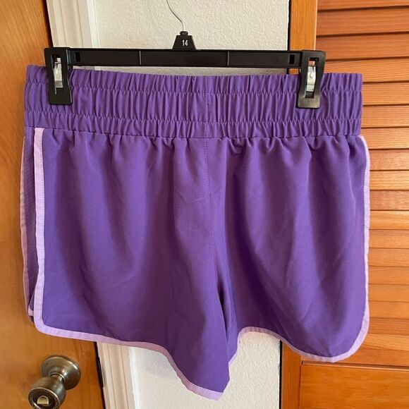 Reebok purple athletic shorts size L - Picture 2 of 5